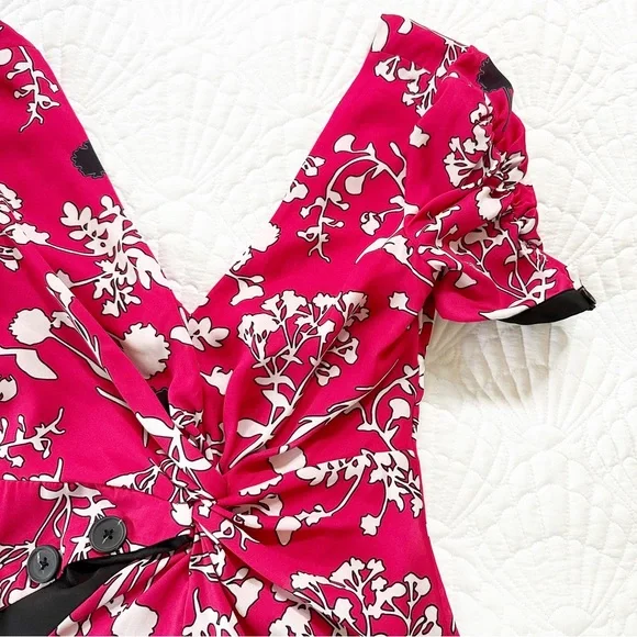 LAST CHANCE! NWT SELF-PORTRAIT Asymmetrical Twist Floral Print Dress Red 4 NEW - Picture 2 of 10